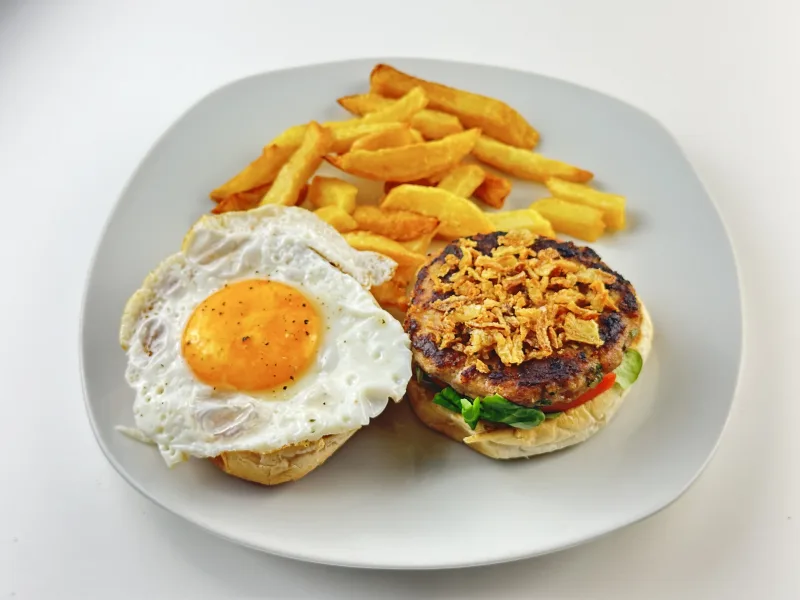 Hamburguesa con patatas